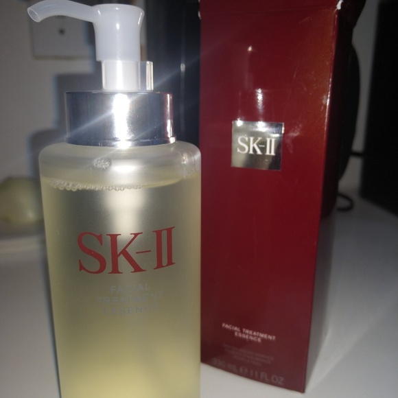Sk Ii Pitera Makeup Skii Facial Treatment Essence Pump 1 Oz Pitera Poshmark